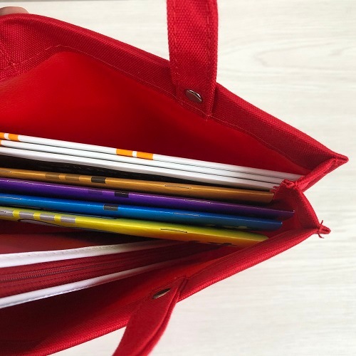 これではじめる◆◆雲州そろばん<br>【初級】テキスト（10級から7級）<br>ケース（赤無地）・レッスンバッグ（赤）<br>これではじめるそろばんシリーズ第2弾<br>