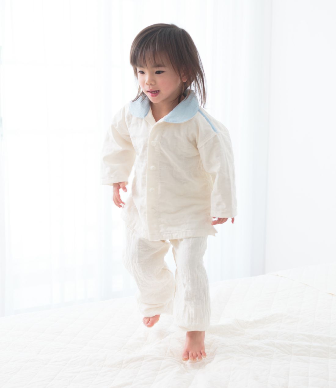 夏用（薄地）七分丈タイプ上下セット【キナリ×衿ブルー】子供用パシーマ生地のパジャマ