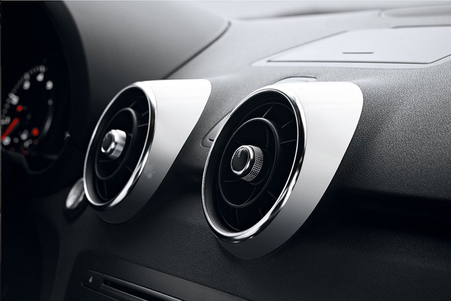 Audi A1 �����٥��/��������٥�� ���åȡ��ۥ磻��