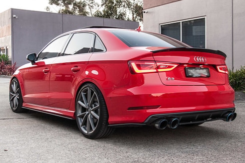 FLOW DESIGNS Audi S3(8V) Sedan �ꥢ���ѥå�
