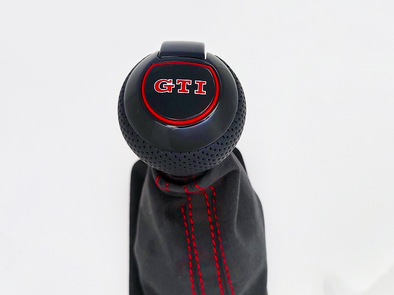 VW GTI���� Audi RS4�������� DSG���եȥΥ� �֥�å�