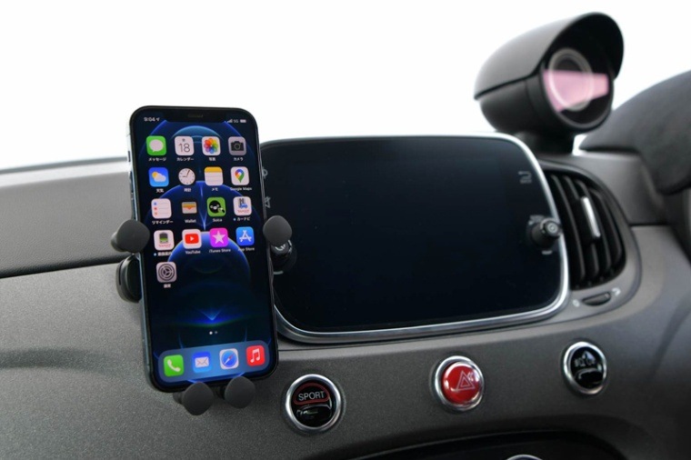 ABARTH 595/595C Uconect 7インチモニター