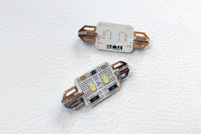まっちさんFIAT500 アバルトLEDライセンスバルブ Amazon | AUTOMAX izumi フィアット用 LEDナンバー灯 エラー