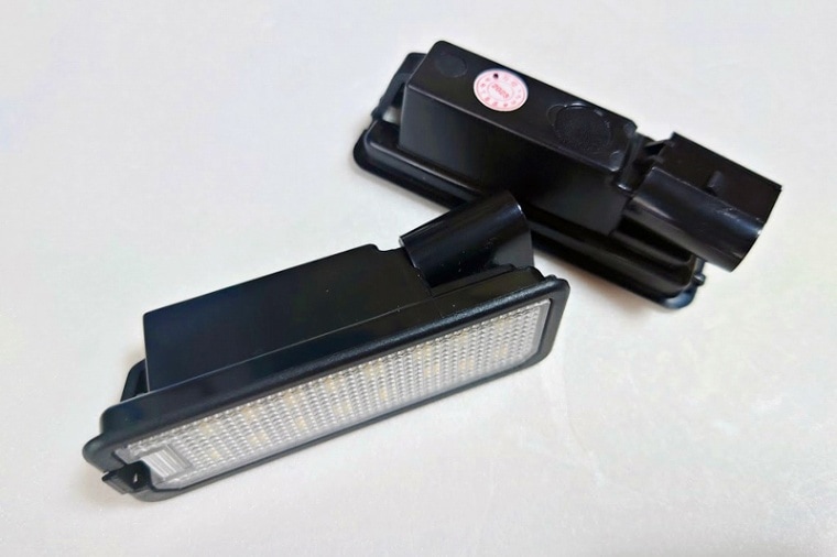 VW GOLF7/GOLF6 LED �饤���󥹥ץ졼�� ����