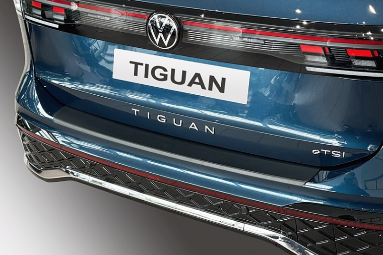 VW New Tiguan (CT1)用 RGM トランクガード(リアバンパープロテクター