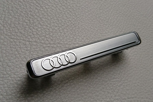 Audi TT(8S) ե󥰥 ƥꥢȥ ֥