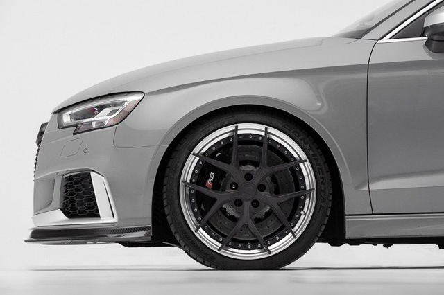 �����ǥ� RS3������(8V���) ECS�� �ꥢ�륫���ܥ� �ե���ȥ��ݥ��顼 Audi RS3