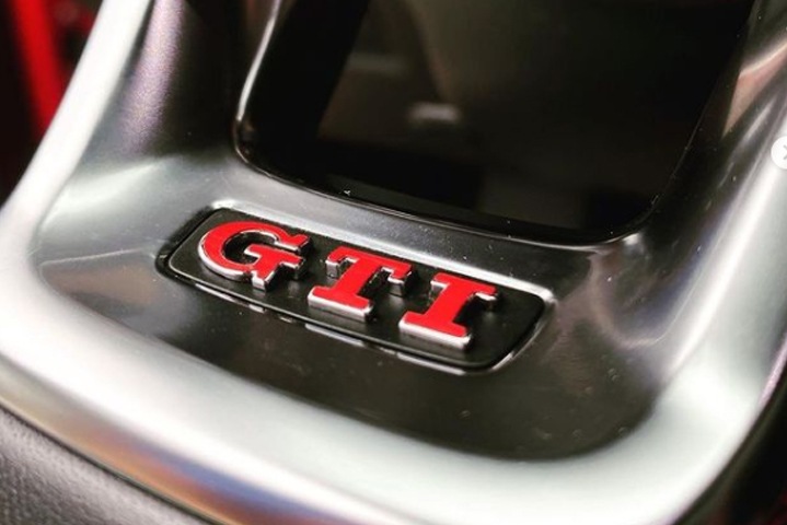 VW GOLF7 GTI  ���ƥ���󥰥Хå� �����С��쥤(���ƥå���)