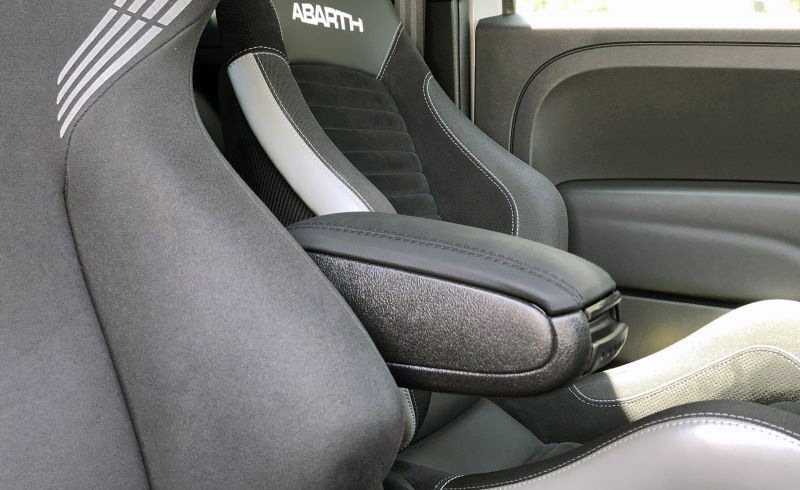 ľΩ����� ���Х��595/695 �ե����å�500 ���꡼��4 ������쥹�ȥ��󥽡���ܥå��� ver.1 Abarth Fiat