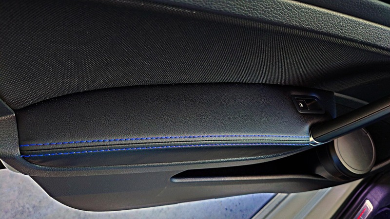 VW GOLF7 �ɥ�������쥹�� �쥶�����С����֥롼���ƥå�