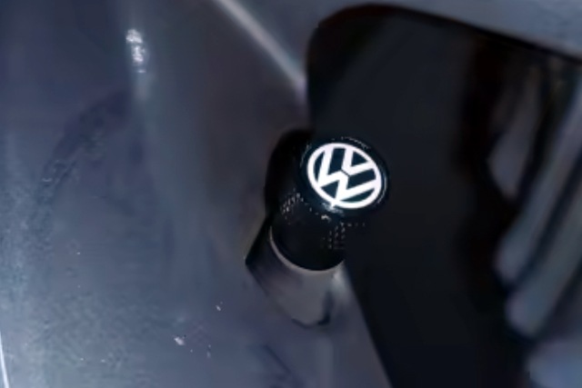 VW���� ������ �����Х�֥���åס��֥�å�