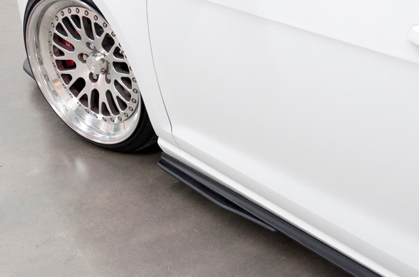 FLOW DESIGNS GOLF7 GTI �����ɥ��ץ�å���(4pc)
