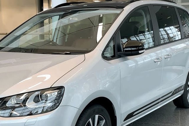 VW SHARAN / TIGUAN �ԥ��Υ֥�å� �ɥ��ߥ顼���С�