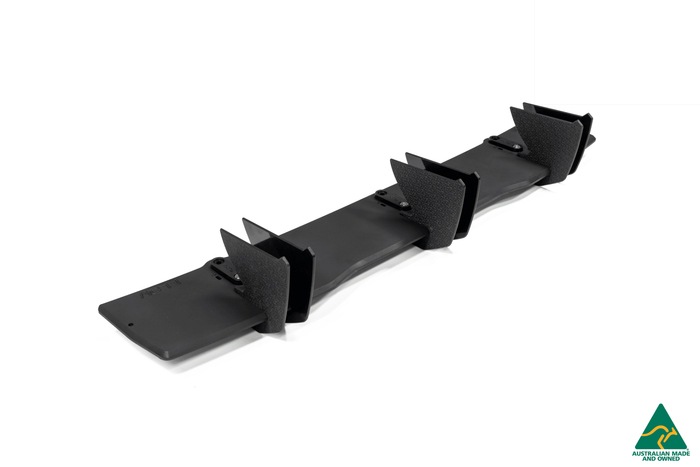 FLOW DESIGNS VW GOLF8 GTI �ꥢ�ǥ��ե塼����