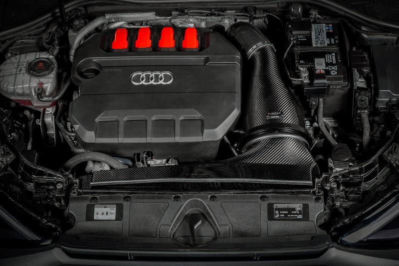 Audi S3(8Y) Eventuri �����ܥ� ����ơ��������ƥ�
