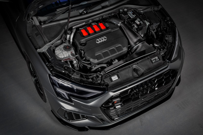 Audi S3(8Y) Eventuri �����ܥ� ����ơ��������ƥ�