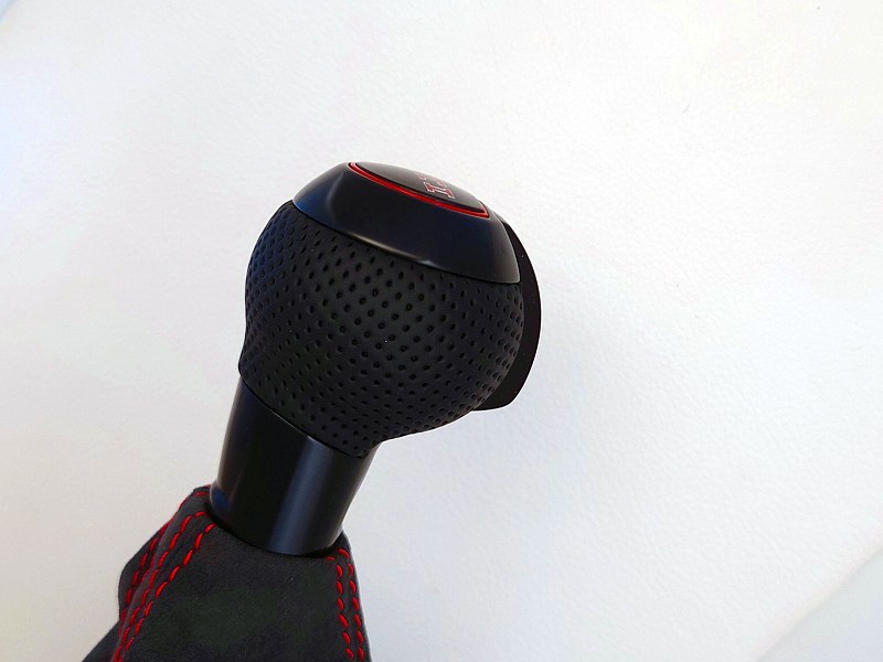 VW GTI���� Audi RS4�������� DSG���եȥΥ� �֥�å�