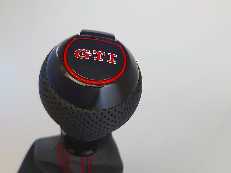 VW GTI���� Audi RS4�������� DSG���եȥΥ� �֥�å�