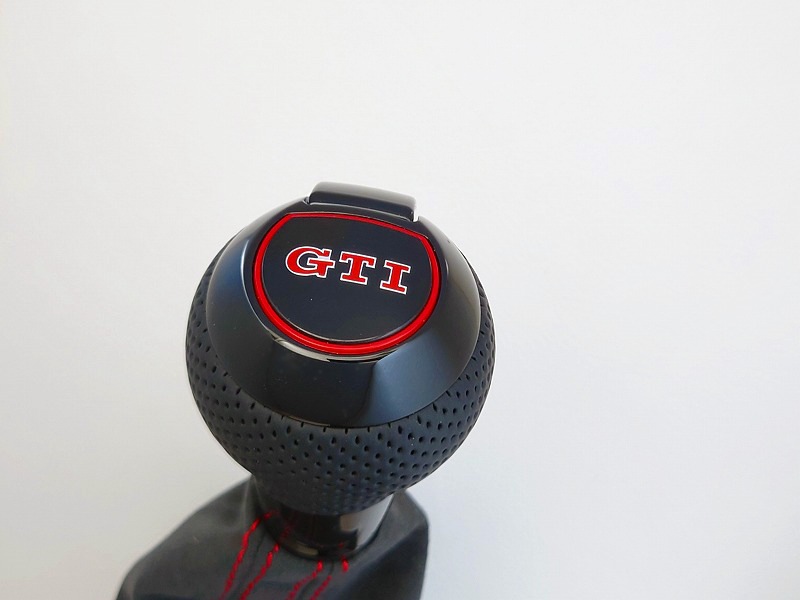 VW GTI���� Audi RS4�������� DSG���եȥΥ� �֥�å�