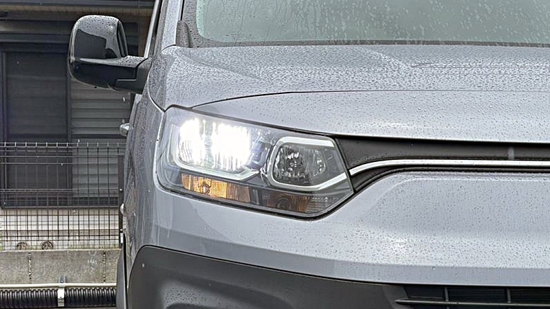 �ե����å� �ɥ֥� Doblo LED�إåɥ饤�ȥ��å� 6500k (�ۥ磻��) H7  Fiat