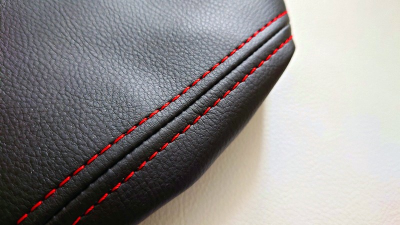 VW GOLF8 �쥶��������쥹�ȥ��С�����åɥ��ƥå�