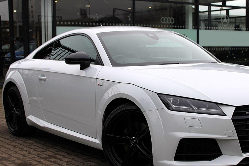 Audi TT/TT-S (8S/FV) �������֥�å� �ߥ顼���С� �����ɥ�������ͭ