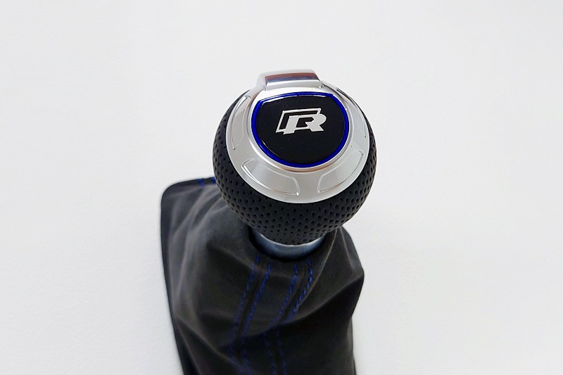 VW R���� TTS�������� �֥롼�ȥ�� �ѥ���󥰥쥶�� DSG���եȥΥ� GOLF7