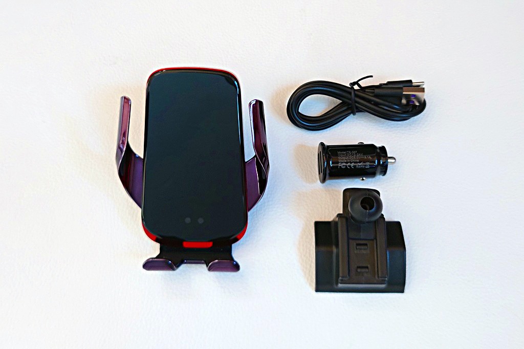 VW GOLF8 ���ޡ��ȥե���ۥ������Qi �磻��쥹���㡼���㡼��