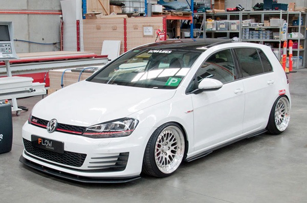 FLOW DESIGNS GOLF7 GTI �����ɥ��ץ�å���(4pc)