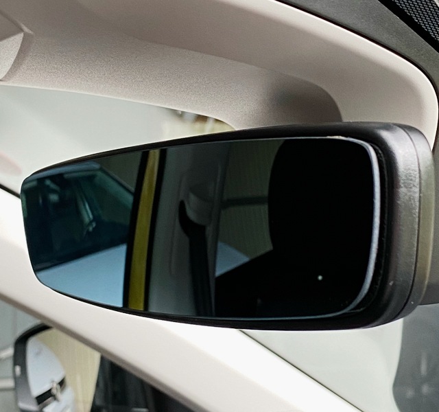 VW T-ROC  �����磻�ɥ롼��ߥ顼�����ꥢ�֥롼