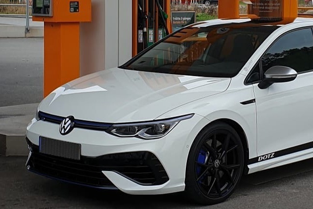 VW GOLF8 �ԥ奢�ۥ磻��/�֥�å� �ե���� ����֥�� �����С��쥤