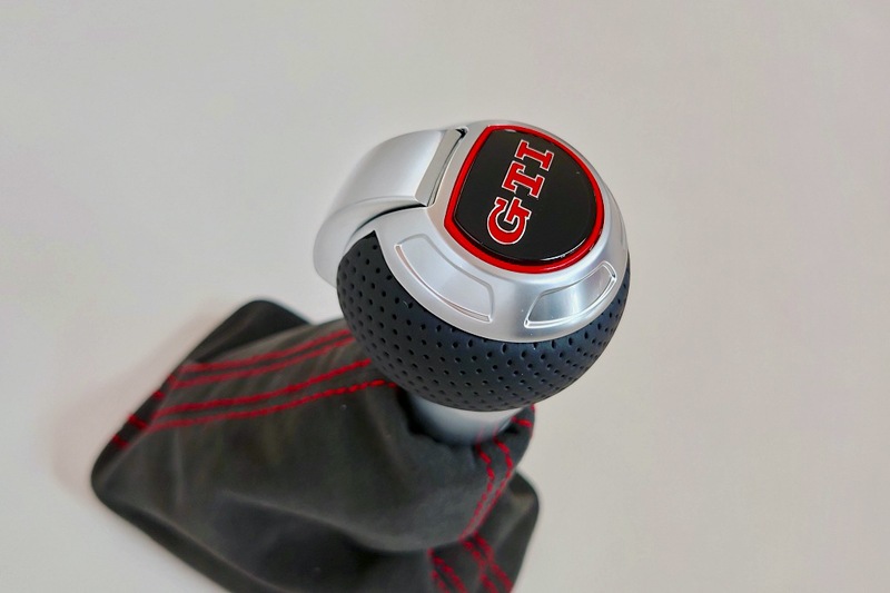 VW GTI TTS DSGեȥΥ֡ѥ󥰥쥶 GOLF7