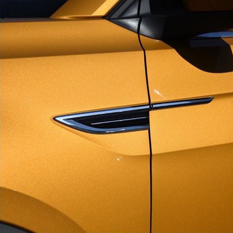 VW T-CROSS ����������ɥ����� �����ɥ���֥�ॻ�å�
