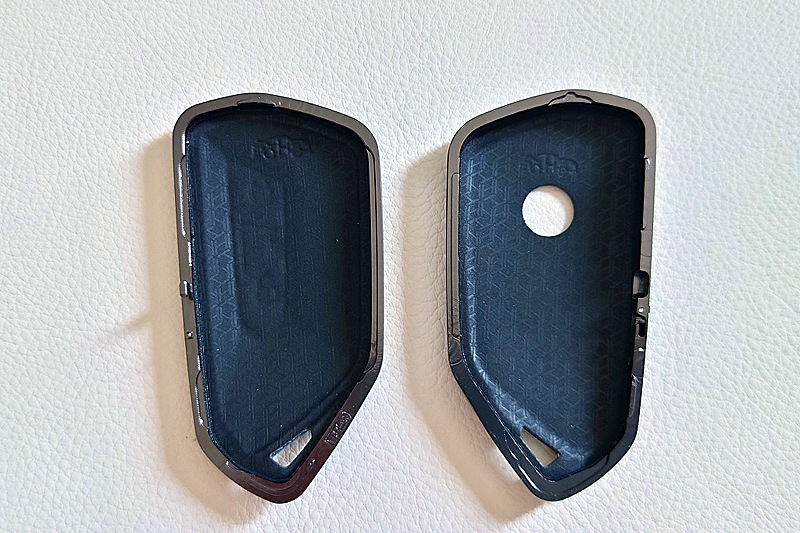 VW GOLF8 / �����8 �֥�å��쥶�� ����ߥե졼�� �������С�