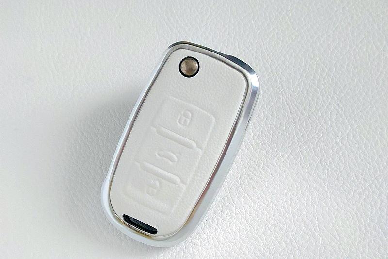 VW GOLF6/GOLF5/Tiguan �ۥ磻�ȥ쥶�� ����ߥե졼�� �������С�