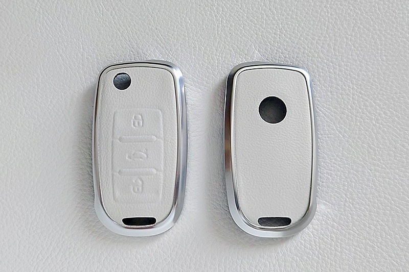 VW GOLF6/GOLF5/Tiguan �ۥ磻�ȥ쥶�� ����ߥե졼�� �������С�