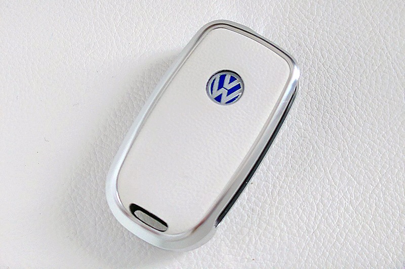 VW GOLF6/GOLF5/Tiguan �ۥ磻�ȥ쥶�� ����ߥե졼�� �������С�