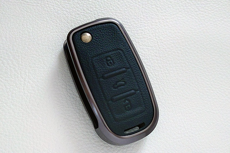 VW GOLF6/GOLF5/Tiguan �֥�å��쥶�� ����ߥե졼�� �������С�