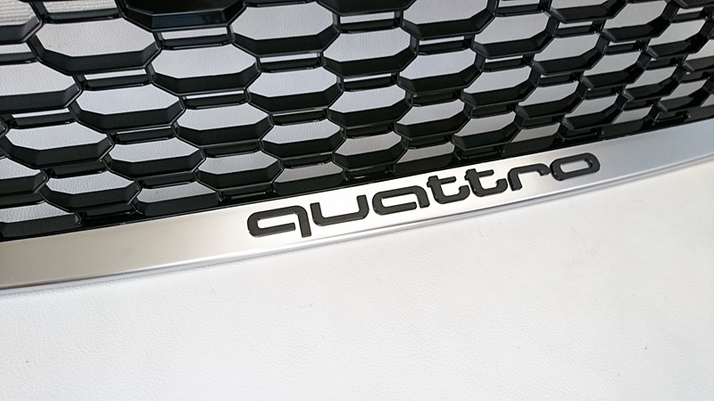 SALE Audi A4(B9/8W) RS 롦Ĵ