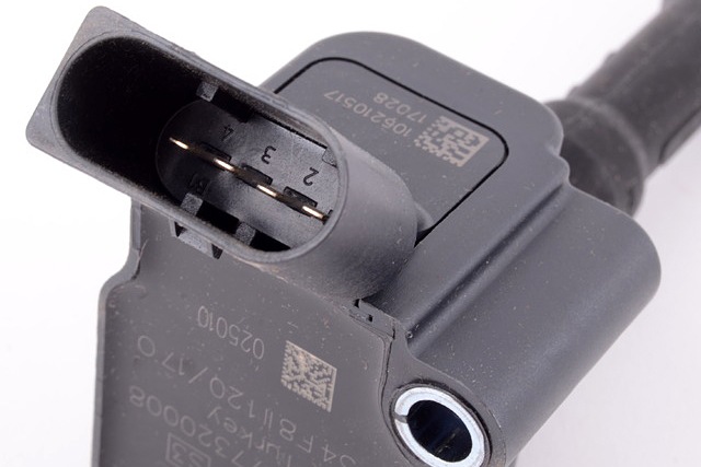 GOLF7 GTI / R �����˥å���󥳥��륻�å� (Audi���� RS3)