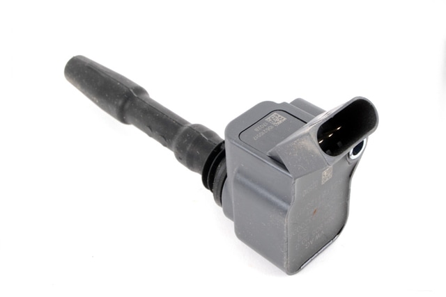 GOLF7 GTI / R �����˥å���󥳥��륻�å� (Audi���� RS3)