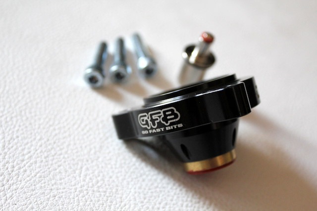��SALE�� Audi A3/A4/A5/TT 1.8T/2.0T  GFB DV+ T9351 �����ǥ��С������Х��