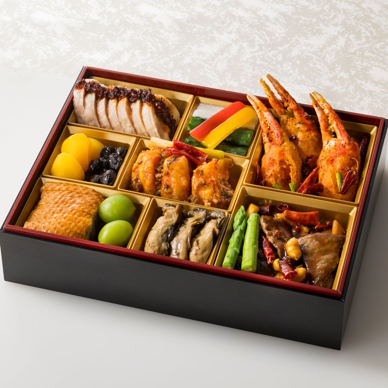 四川豆花飯荘 中華おせち二段重【別箱:フカヒレ姿煮付き】