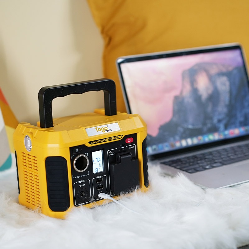 �ݡ����֥��Ÿ� TogoPower ADVANCE300B ( 300W / 231Wh )