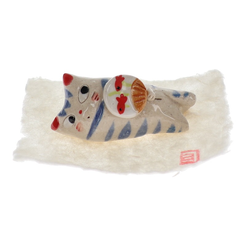ひろ陶房 夏仔猫うちわ 置物 工芸品 インテリア 日本製 縁起物 おみやげ 和雑貨 プレゼント ギフト