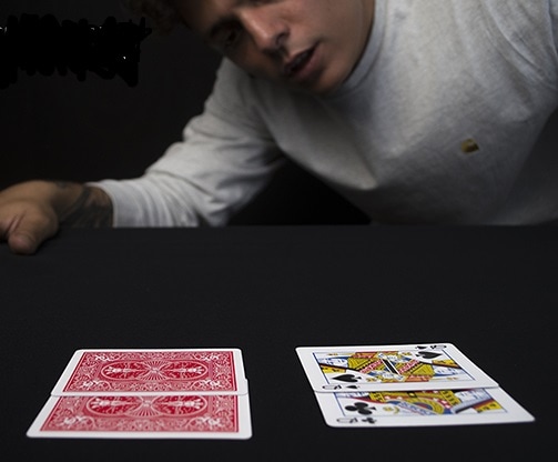 BLOW (�᤯�����ץ�����) by Juan Capilla