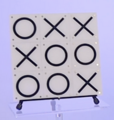 Tic Tac Toe Pro V2(�ץ����͡��ޥ�Х�ͽ���� �ڥ��⡼�륵������  by by Bond Lee