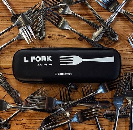 L Fork （誰でもフォーク曲げ) by Long Long & Bacon Magic （超能力系