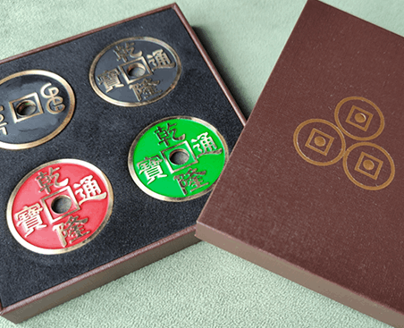 カラーチェンジングチャイニーズコイン カラーチェンジングチャイニーズコインの通販 by ずずずずず｜ラクマ