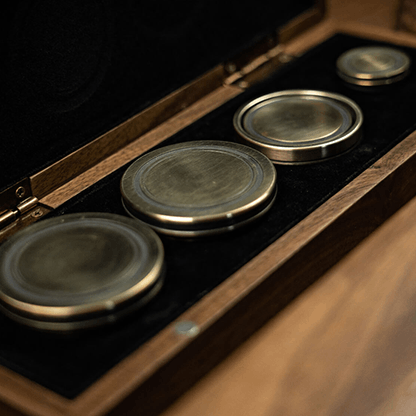 クリアな頭部のマネキン型貯金箱 ポストモダン スペースエイジ ヴィンテージ 2025年最新】マネキン 貯金箱の人気アイテム - メルカリ